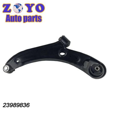 Sistema de suspensión BAOJUN 630 Brazo de control con articulación de bola 40 Cr