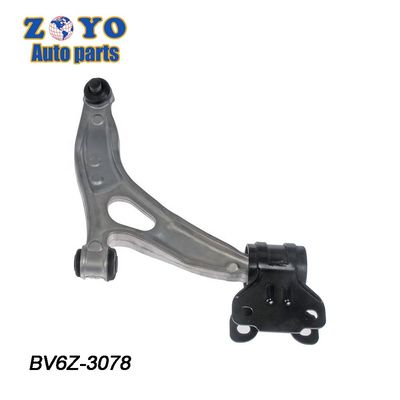 Aluminio T/T Joyería Frente Bajo Arredillo Plata Colorear Cuffrd para Ford Focus 2012-2017