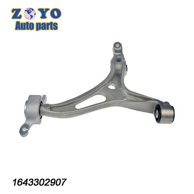 1643301707 Armas de control delanteras inferiores con zinc para Benz 2005-2011 No de intercambio1