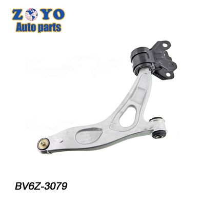 BV6Z-3079 Brazo de control de aluminio inferior delantero izquierdo para Ford Focus SE 12-17 y estándar