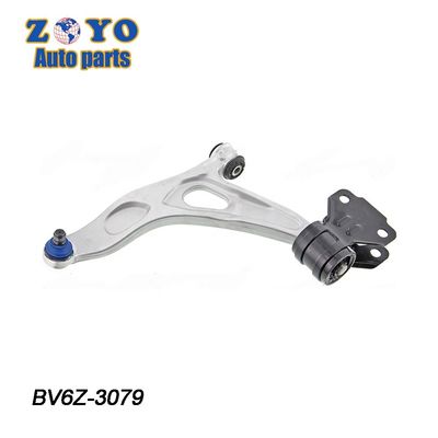BV6Z-3079 Brazo de control de aluminio inferior delantero izquierdo para Ford Focus SE 12-17 y estándar