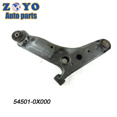 Hyundai I10 Brazo de control inferior 54500-0X000 54501-0X000 40Cr Junto de bola estándares OEM