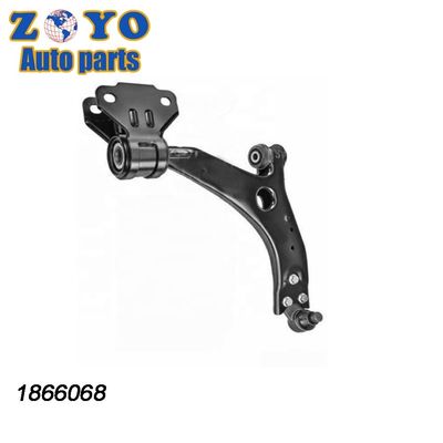 El brazo de control inferior delantero hecho de bujes de caucho natural para FOCUS III Limousine 2012-2016