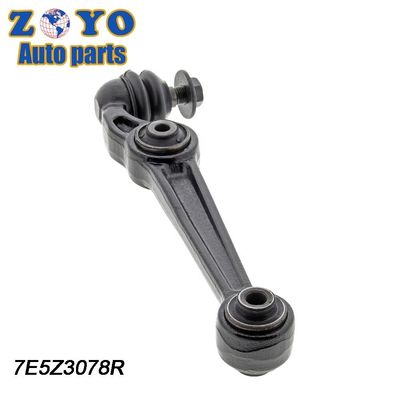 Forjando el brazo de control inferior delantero de acero para Ford Fusion 2013 Rendimiento de alto costo