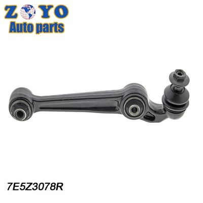 Forjando el brazo de control inferior delantero de acero para Ford Fusion 2013 Rendimiento de alto costo
