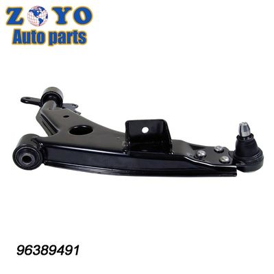 2004-2006 Chevrolet Epica Armas de control frontal y inferior con busto hecho de caucho natural