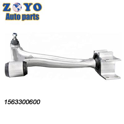 Las partes de la suspensión automática para Mercedes-Benz CLA250 2013-2018 Brazo de control delantero derecho
