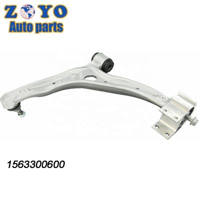 Las partes de la suspensión automática para Mercedes-Benz CLA250 2013-2018 Brazo de control delantero derecho