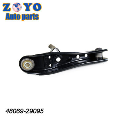 Número de referencia 46072 RK9439 Brazo de control inferior para Toyota Cressida de ingeniería de precisión