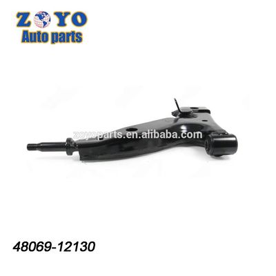 Brazo de control inferior de revestimiento en E negro para el sistema de suspensión Toyota Corolla 1992-1997