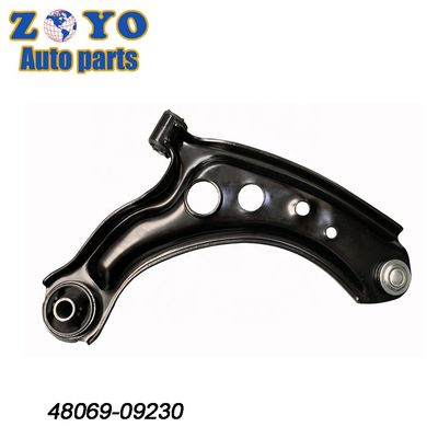Instalación de automóviles Toyota Sistema de suspensión inferior delantero de control inferior Kit de brazo para Yaris 14-15