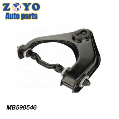 Brazo de control superior delantero de la camioneta para Mitsubishi 1987-1990 Partes de suspensión automática Posición correcta