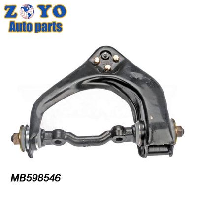 Brazo de control superior delantero de la camioneta para Mitsubishi 1987-1990 Partes de suspensión automática Posición correcta