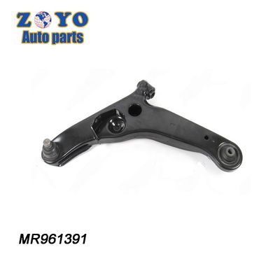 Brazo de control inferior izquierdo para Mitsubishi Outlander 2006 Sistema de suspensión MR961391 K620547