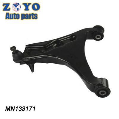 4013A224 Brazo de control inferior delantero para Mitsubishi Montero EUR 2006 Probado y aprobado