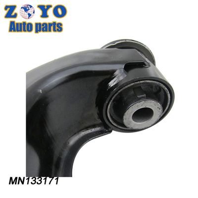 4013A224 Brazo de control inferior delantero para Mitsubishi Montero EUR 2006 Probado y aprobado