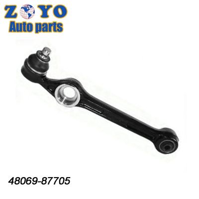Daihatsu Charade Mk III 1990-1994 Posición inferior del brazo de control Naturaleza inferior Encasillado de caucho