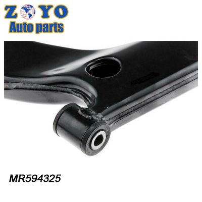 Mitsubishi GRANDIS 2003 Mano de control de suspensión OE NO. 4013A235 con tamaño estándar OEM