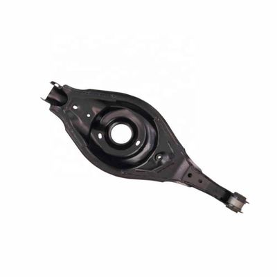 Obtenga las mejores piezas de suspensión trasera inferior del brazo de control de Axela Lover para Mazda 3 2014-2019