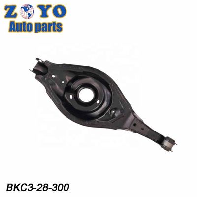 Obtenga las mejores piezas de suspensión trasera inferior del brazo de control de Axela Lover para Mazda 3 2014-2019