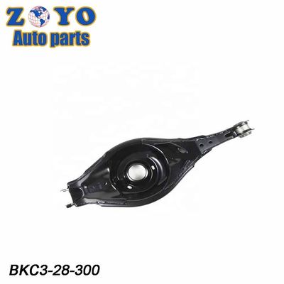 Obtenga las mejores piezas de suspensión trasera inferior del brazo de control de Axela Lover para Mazda 3 2014-2019